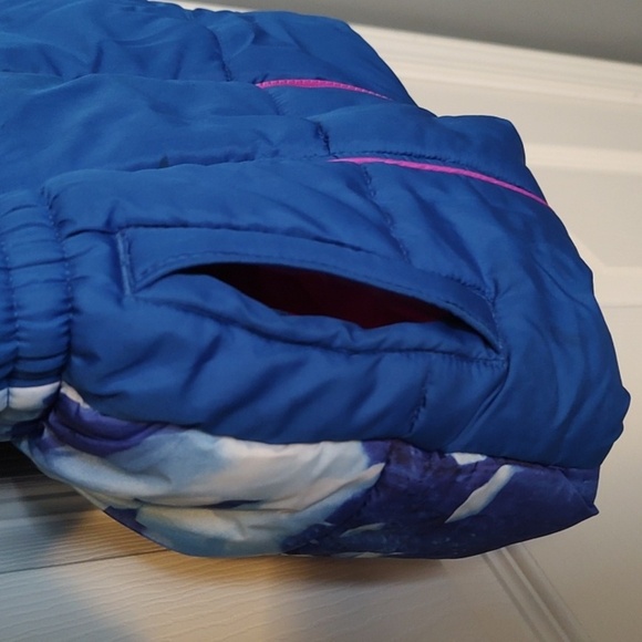 Frozen Toddler Puffer Jacket - Picture 3 of 11